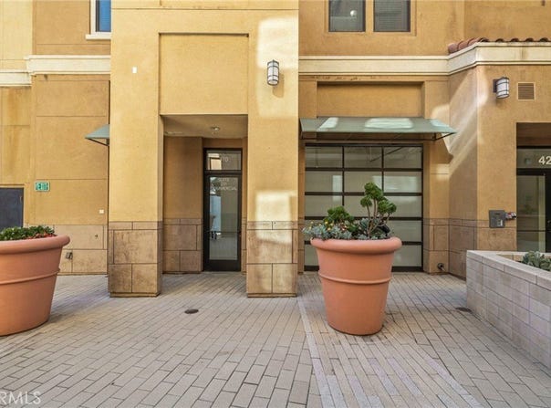 410 W Main Street, Alhambra, CA 91801
