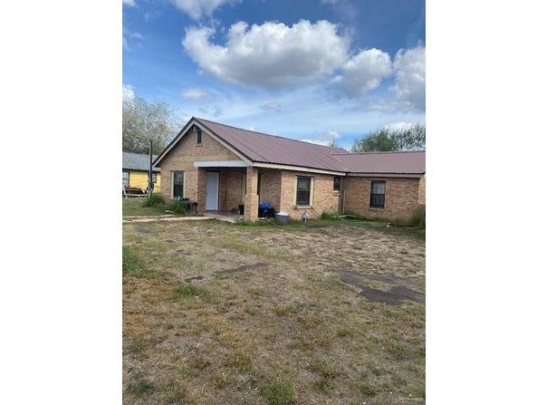 37378 Interstate 69C Highway, Linn, TX 78564