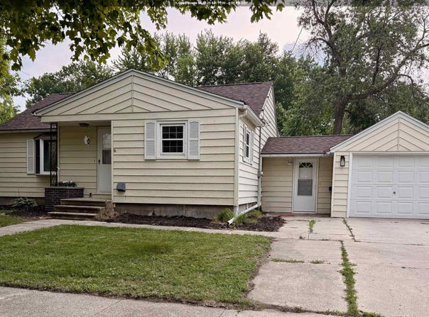 224 Buffalo Street SW, Titonka, IA 50480