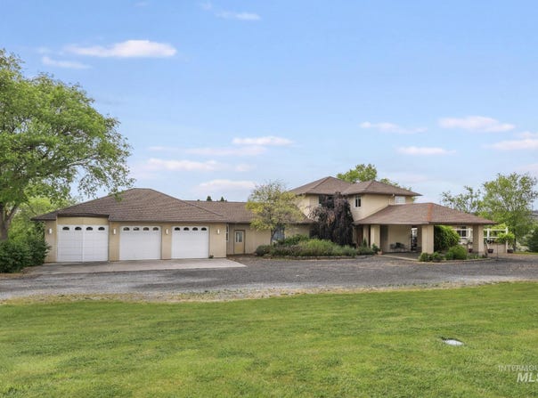 1244 River Road, Buhl, ID 83316-0000