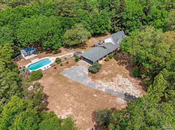 6205 Aster St, Milton, FL 32570