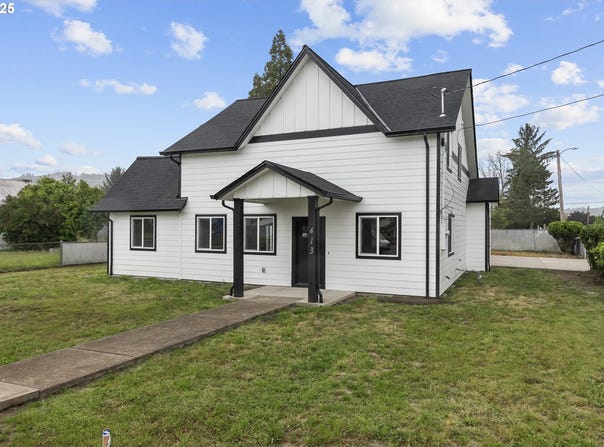 413 S TRADE ST, Amity, OR 97101
