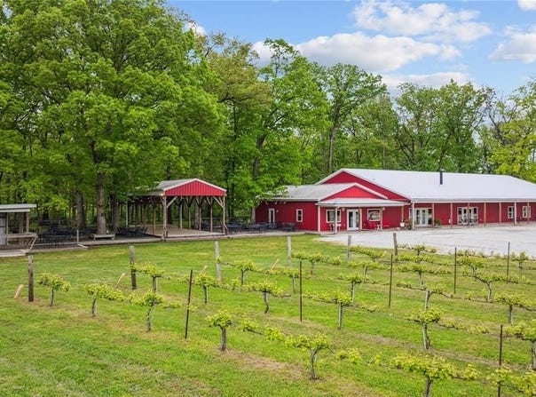 14223 Route 111, Chesterfield, IL 62630