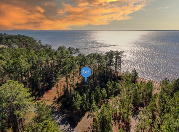 S Sunset Harbour lot: 45, Freeport, FL 32439