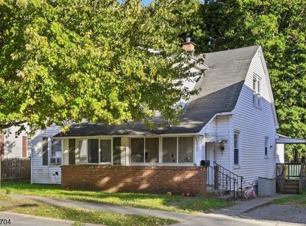 112 Main St, Franklin Boro, NJ 07416-1543