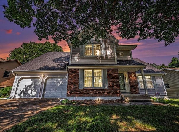 103 Cedar Street, Smithville, MO 64089
