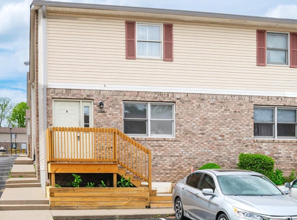 422 W Northlane Drive, Bloomington, IN 47404