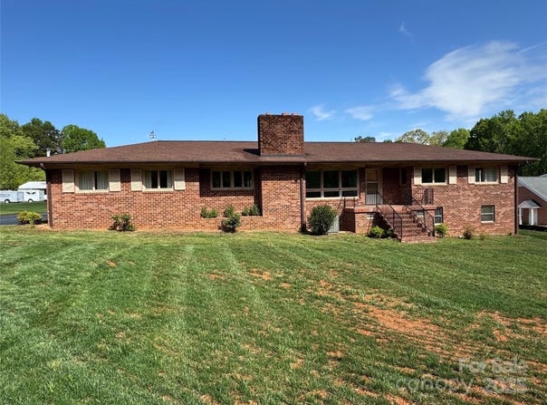 1012 Burrage Road NE, Concord, NC 28025