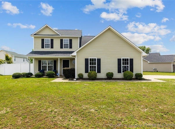 1921 Yellowbrick Road, Fayetteville, NC 28314