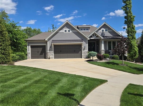9363 Lind Road, Lenexa, KS 66219