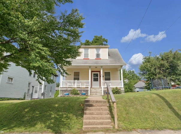 419 S Marshall Street, Burlington, IA 52601