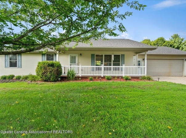1639 Jay Donna Drive, Charlotte, MI 48813