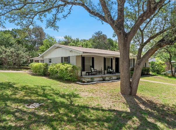 357 Sharron Drive, Woodway, TX 76712