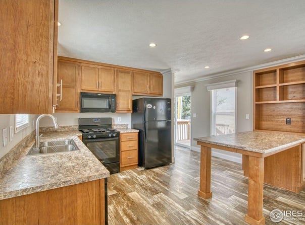 230 N 2nd St, Berthoud, CO 80513