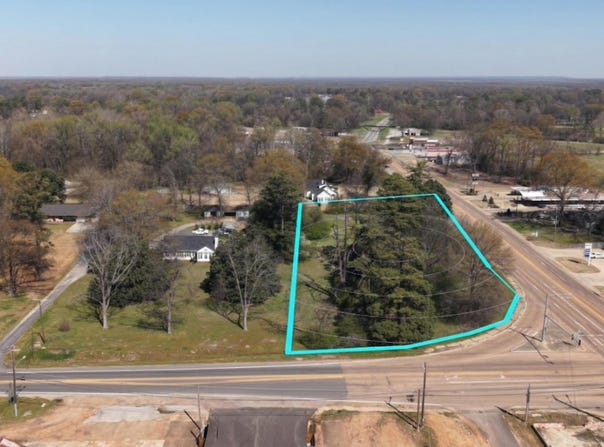 Forrest Ave, Marianna, AR 72360