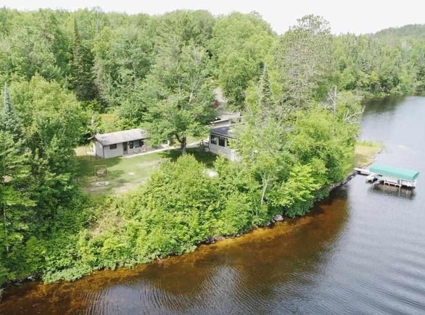 7582 Green Rock Rd, Side Lake, MN 55781