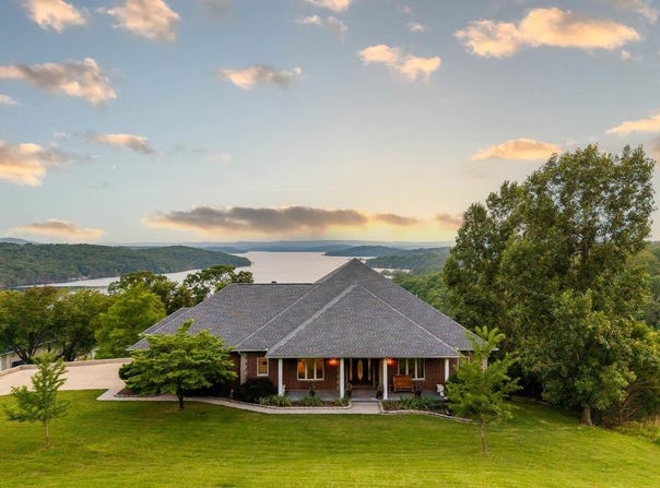 499 Noe Creek Road, Mountain Home, AR 72653