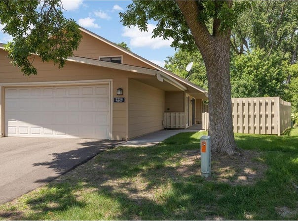2226 Mayfair Road, Golden Valley, MN 55427