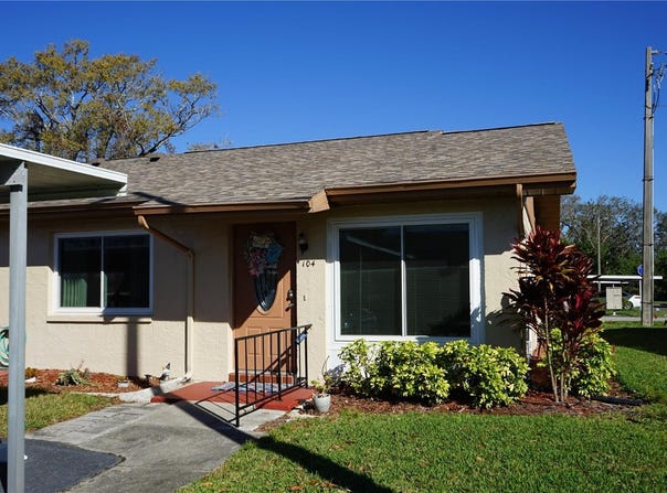 104 GLOUCESTER BOULEVARD, SUN CITY CENTER, FL 33573