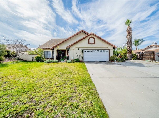 25591 San Thomas Street, Moreno Valley, CA 92557