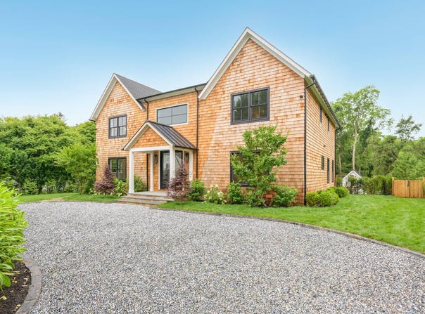 9 Kings Lane, Southampton, NY 11968