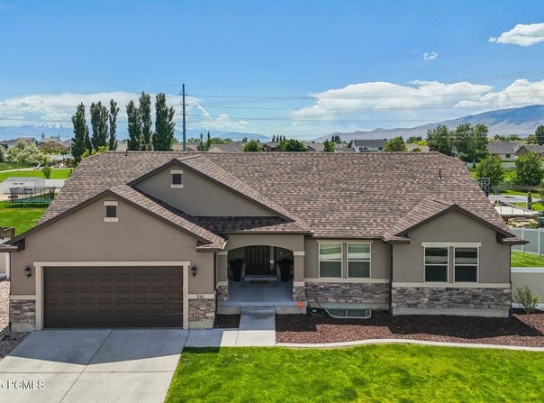 261 W 1200 South, Lehi, UT 84043