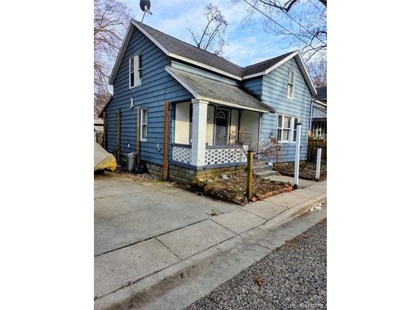 52 Batavia Place NE, Grand Rapids, MI 49503