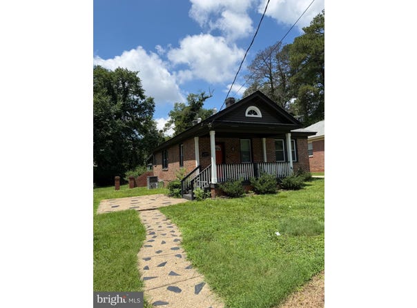 1846 EAST Boulevard, PETERSBURG, VA 23805