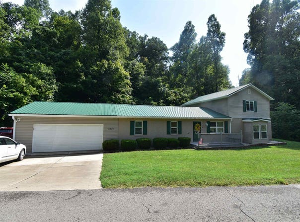 3571 Co Rd 120, South Point, OH 45680