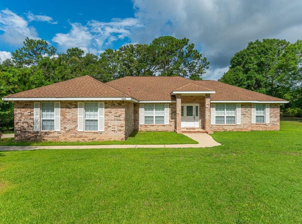 1415 Grandview Drive, Crestview, FL 32539