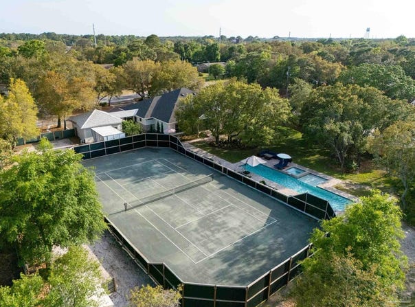 3020 Rosa Del Villa Dr, Gulf Breeze, FL 32563
