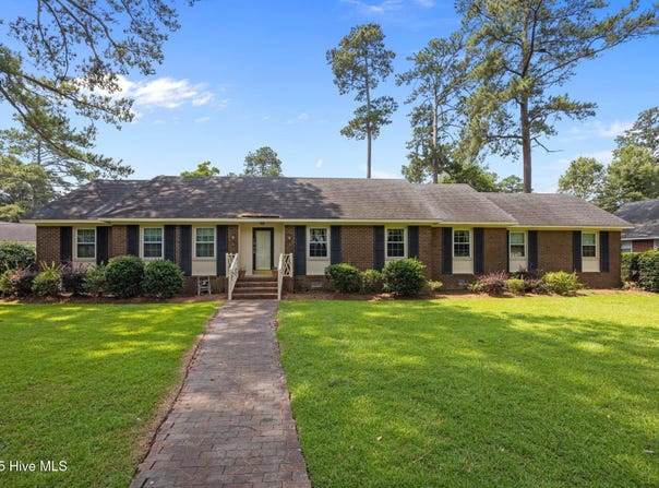 1902 York Street, Kinston, NC 28504