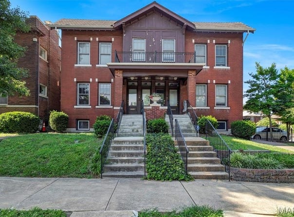 3830 Shaw, St Louis, MO 63110