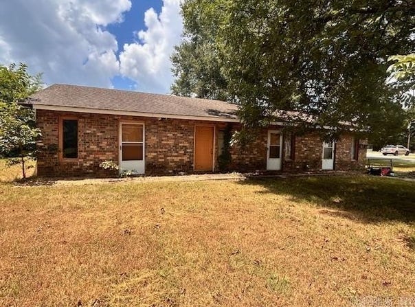 821 W 2nd, DeWitt, AR 72042
