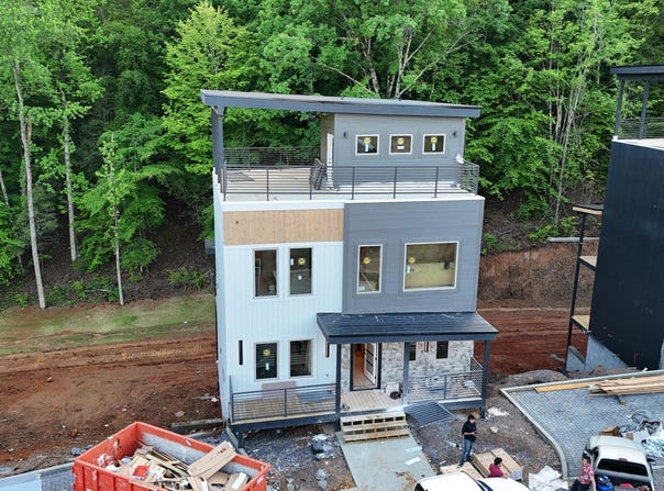 440 Hatchet Way, Pigeon Forge, TN 37863
