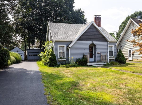 913 W 1st Street, Elmira, NY 14905