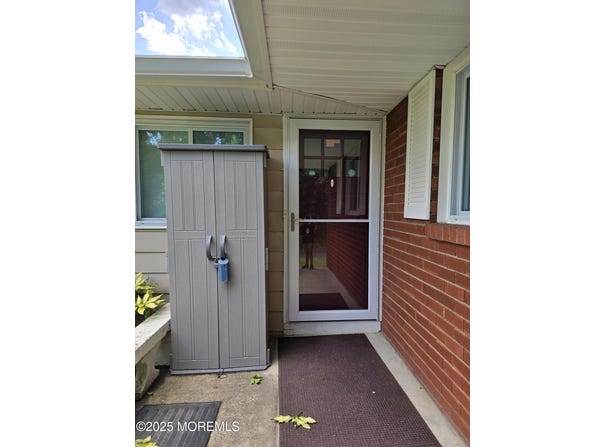 1 Flamingo Terrace, Manchester, NJ 08759