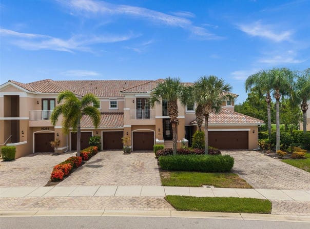 10391 GLASTONBURY Circle, FORT MYERS, FL 33913