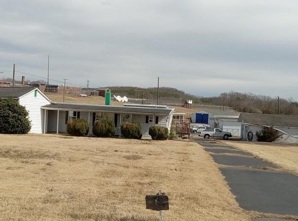 42 Fairsky Dr, Ridgeway, VA 24148