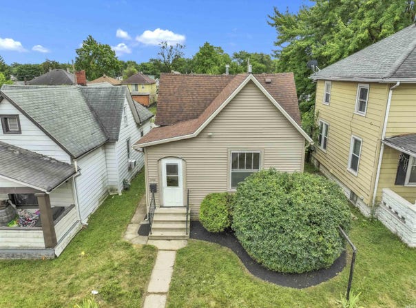 1305 Sinclair, Fort Wayne, IN 46808