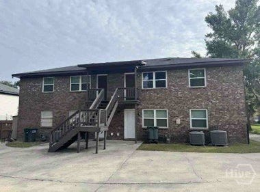2511 Oak Forest Drive, Savannah, GA 31404