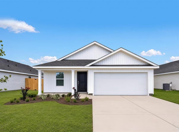 2617 Bagpipe Dr, Pensacola, FL 32526
