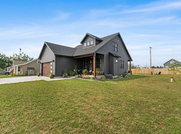 423 N Court Avenue, Gaylord, MI 49735