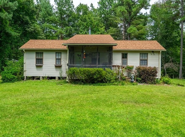 405 Washout Road, Keysville, VA 23947