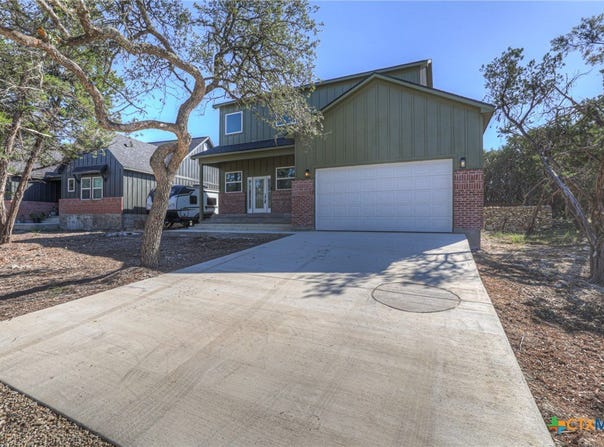 118 Crazy Cross Road, Wimberley, TX 78676