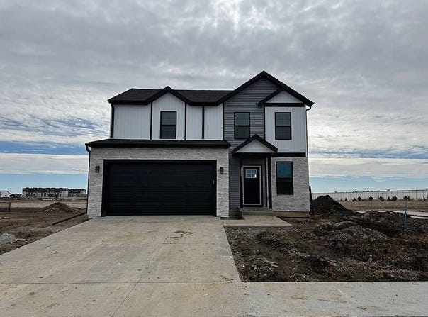 1295  Priscilla Ct, North Liberty, IA 52317