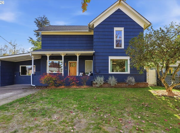 324 NW 12TH St, McMinnville, OR 97128