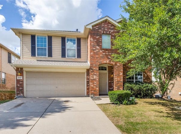 6161 Bowfin Drive, Fort Worth, TX 76179
