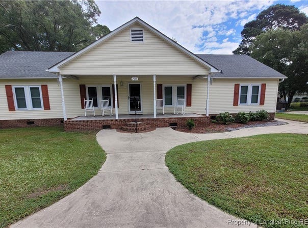 2508 N Roberts Avenue N, Lumberton, NC 28358