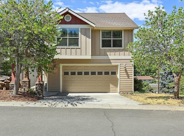 2511 JORDAN ST, The Dalles, OR 97058